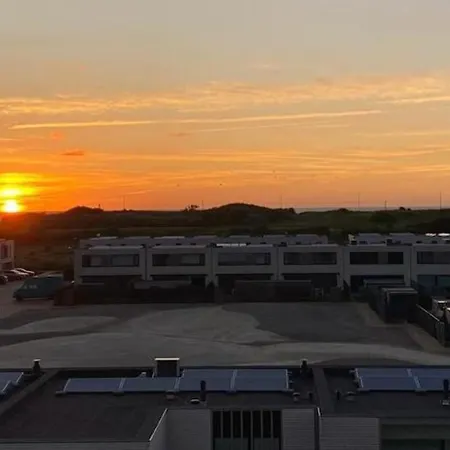 Lichtrijk En Ruim Met Zeezicht - 5p * Ostend