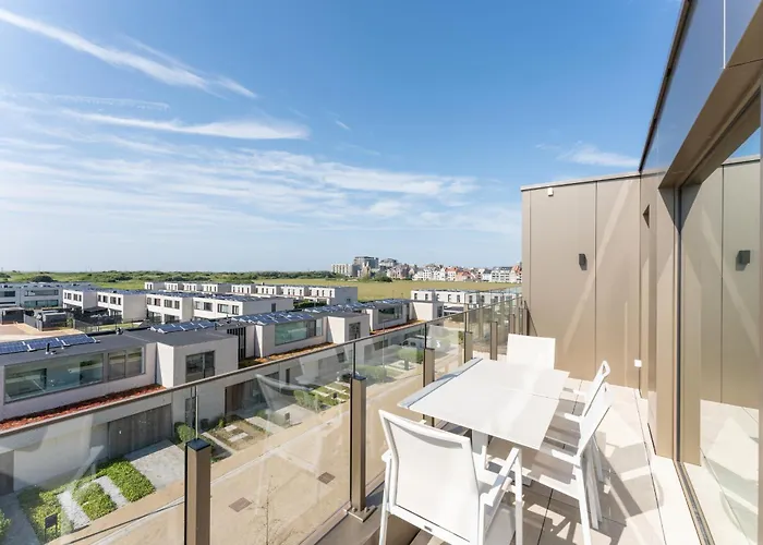 Lichtrijk En Ruim Met Zeezicht - 5p Oostende